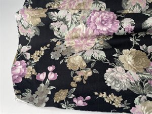 Bomuldssatin - med smukke pastel lilla blomster